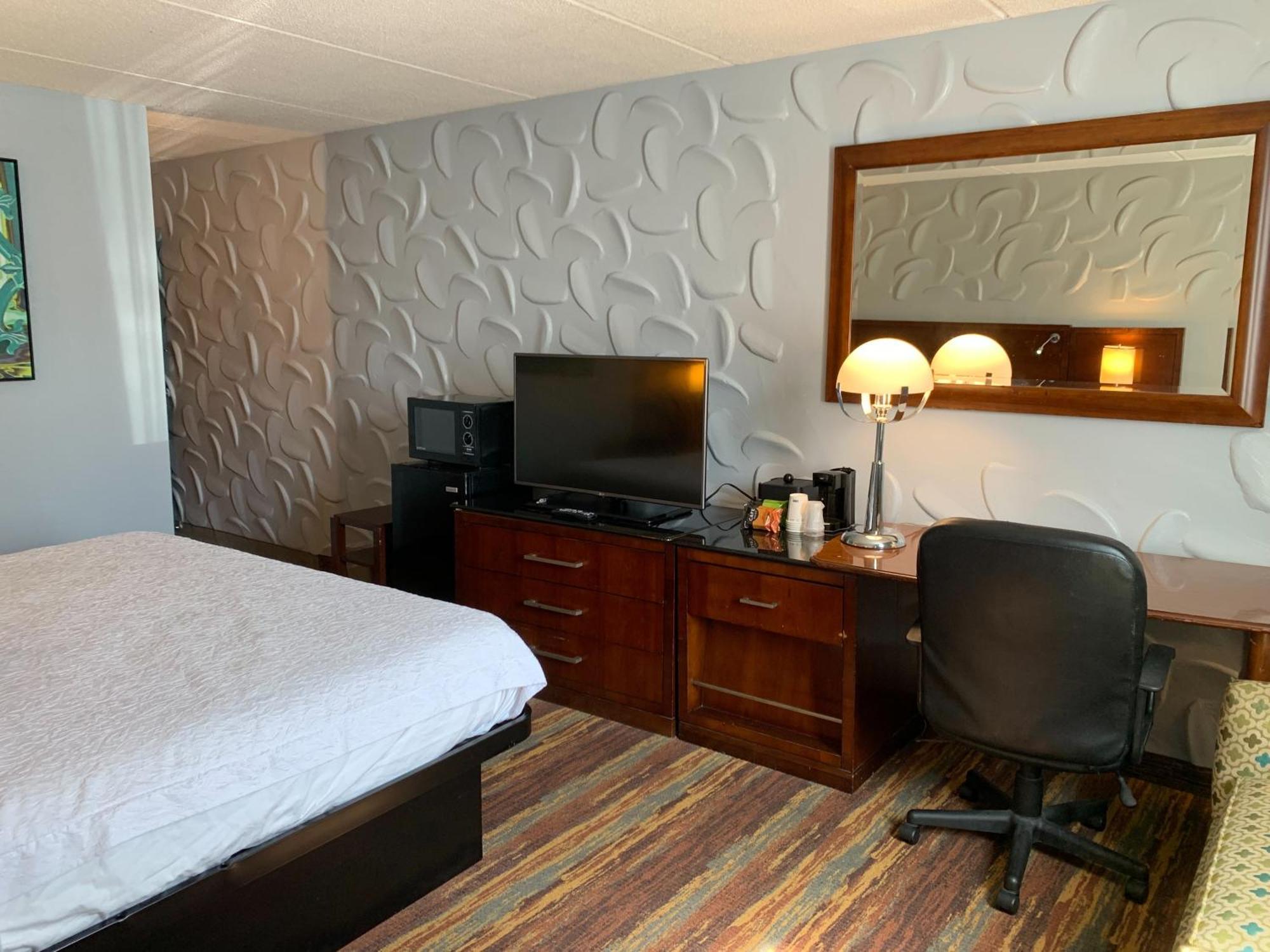 Albany Airport Inn Esterno foto